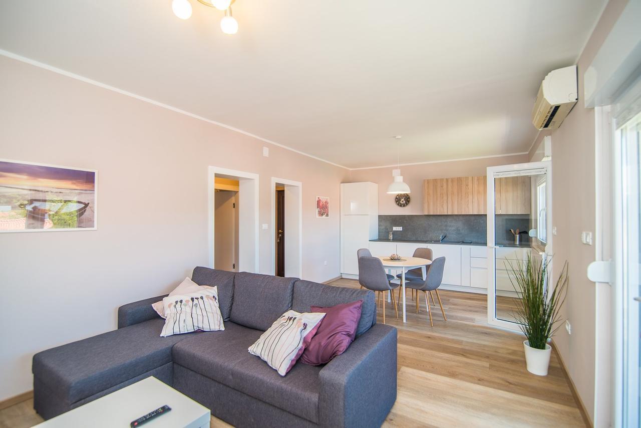 Apartment Lili Poreč Eksteriør billede